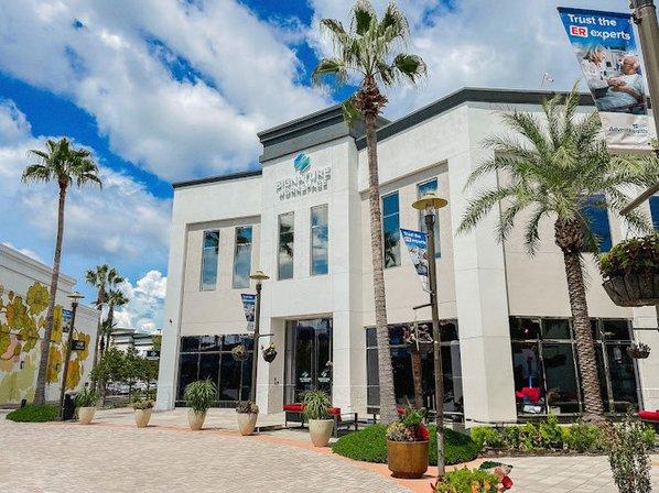 Signature Workspace Wiregrass