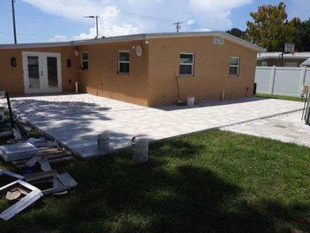 ARQUIZA TILE LLC