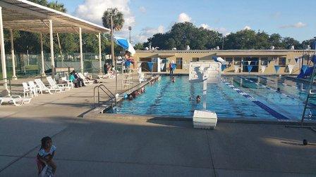 Walter Fuller Pool