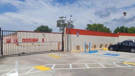 Public Storage