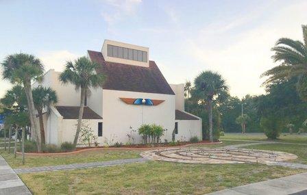 Unity Church of Clearwater (Meeting at Discovery Academy of Science - 2433 Nursery Rd, Clearwater)