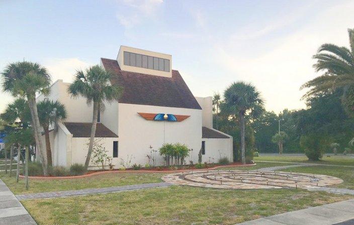 Unity Church of Clearwater (Meeting at Discovery Academy of Science - 2433 Nursery Rd, Clearwater)