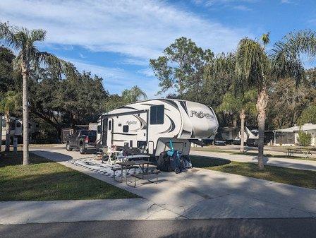 Tampa East RV Resort (The Rainbow Entrance)
