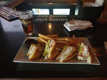 MacDinton's Irish Pub