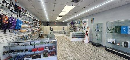 Cloud 9 Smokes (Smoke, Vape & Cigar Shop)
