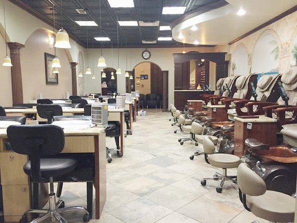 Lee Spa Nails Salon