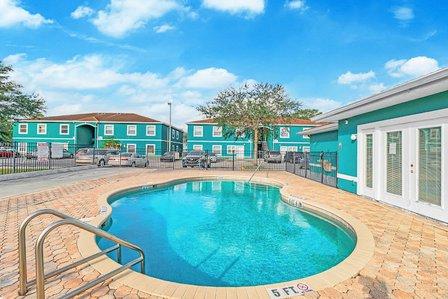 Evergreen Manor Apartments