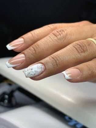 Katynails_lounge