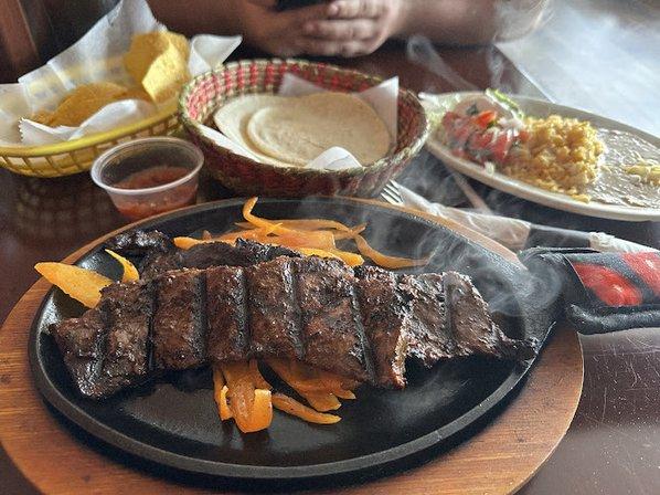 Garibaldi's Sports Bar & Grill