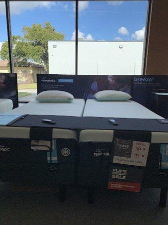 Mattress Firm Lighthouse Crossings