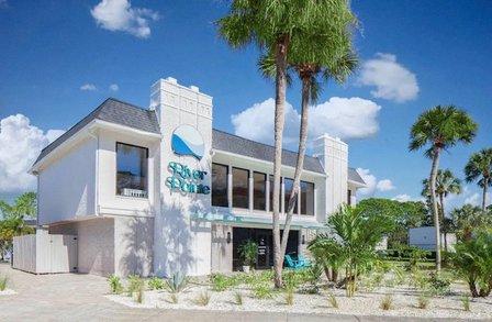 The River Pointe Apartments