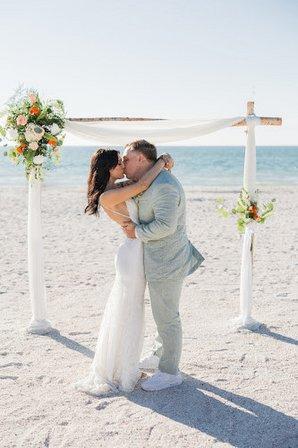 Tide the Knot Beach Weddings