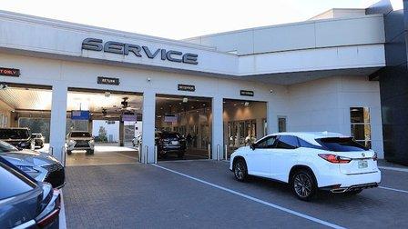 Lexus of Wesley Chapel