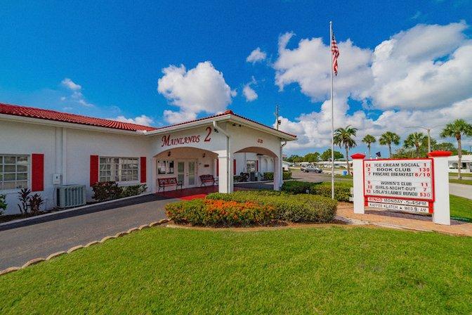 Mainlands Unit 2 Clubhouse