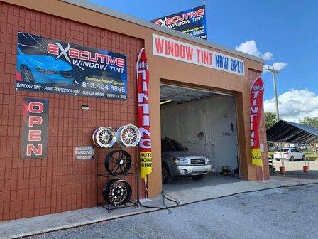 Executive window tint. / intoxalock