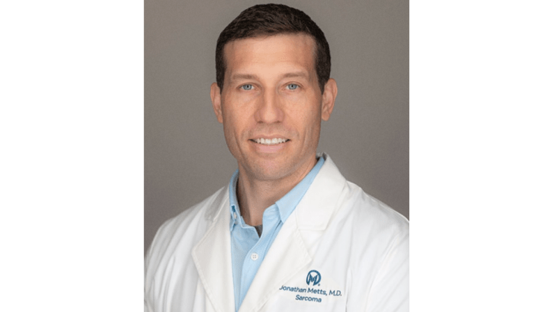 Jonathan L Metts, MD