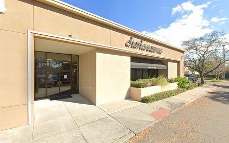 Charles Schwab