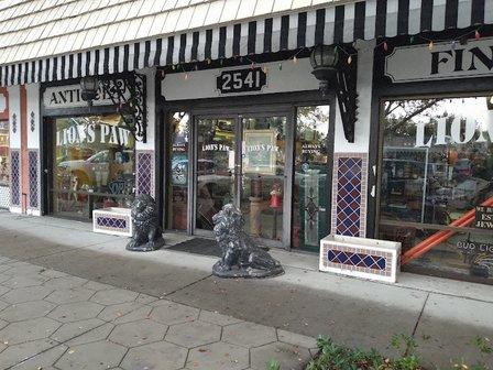 Lion's Paw Antiques & Collectables
