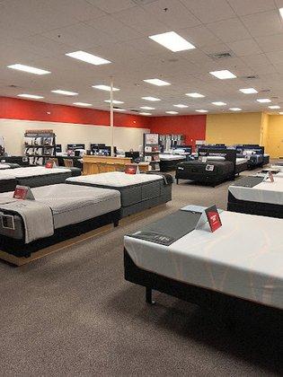 Mattress Firm Largo