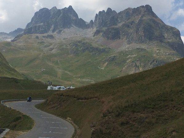 Gourmet Cycling Travel