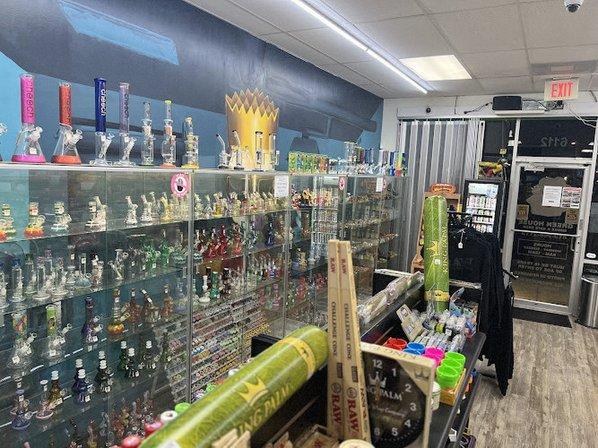 GREEN HOUSE SMOKE SHOP & VAPE - CITRUS PARK