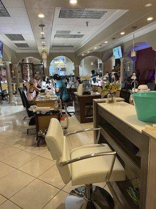 Signature 1 Nails and Spa
