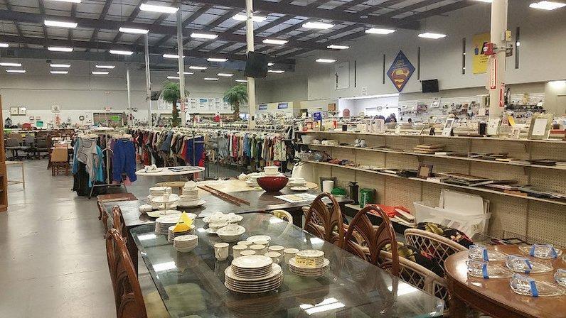 Indian Rocks Thrift Center