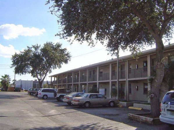 Belcher Park Apartments
