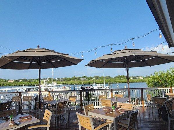 Salt Rock Grill