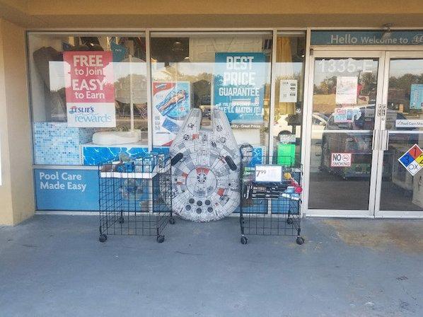 Leslie's Pool Supplies