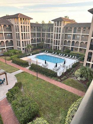 Golfview Condominiums
