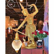 Ban Thai & Sushi Restaurant