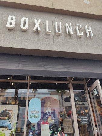 BoxLunch