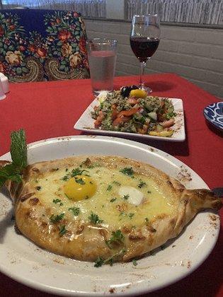 Nene's Restaurant & Bar