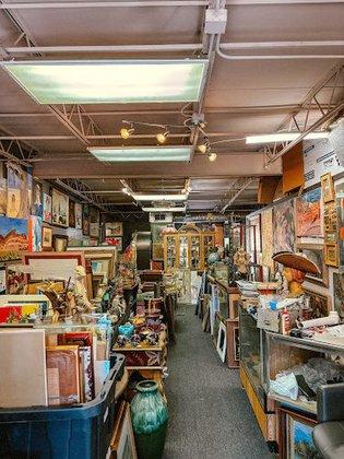 A Pirate's Place Studio and Gallery