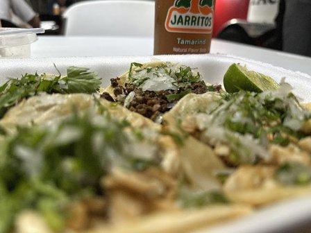 TAQUERIA LA LEYENDA