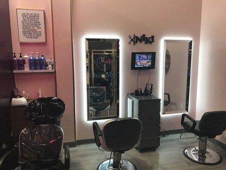 Salon Lofts Largo