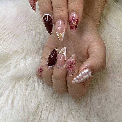 V I P Nails Spa