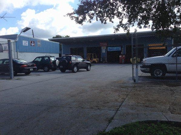 Mike's Garage