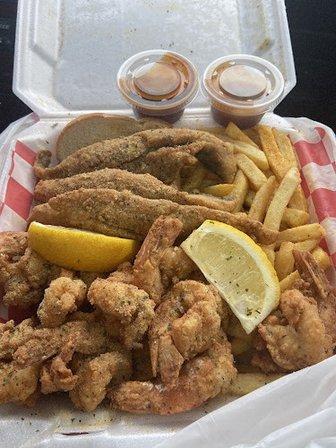 G's Wings n Things
