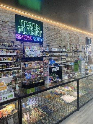Green Planet Smoke Shop Downtown Tampa