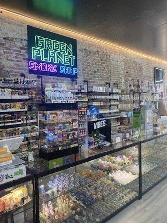 Green Planet Smoke Shop Downtown Tampa