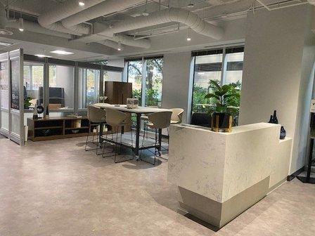 Vari Showroom Tampa