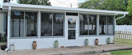 J & M Aluminum Inc