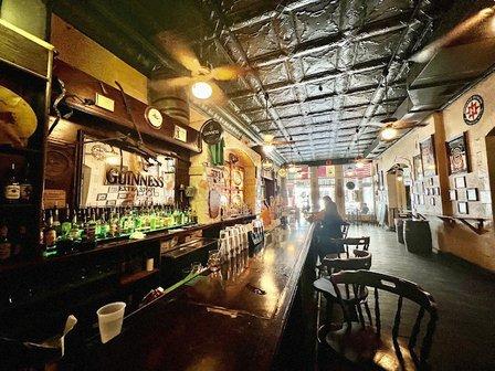 Molly McHugh's Irish Pub
