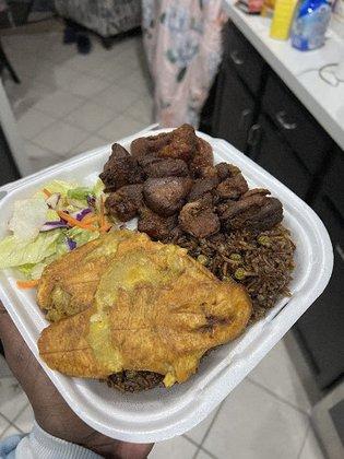 Mama's Kreyol Cuisine