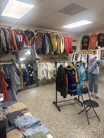Kyvintage Apparel Store