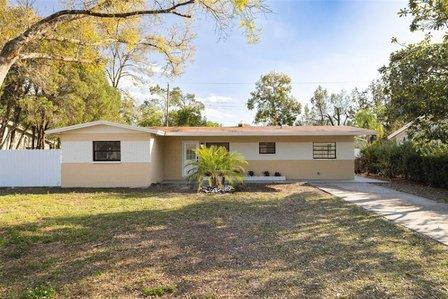 Katherine Gisette Clarke Home Prime Realty | Realtor | Lic. Florida | SL 3514254 |