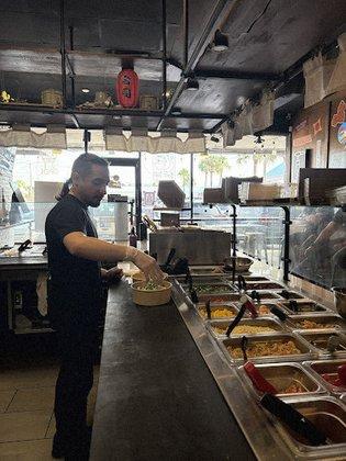 Sus Hi Eatstation - Tampa, FL