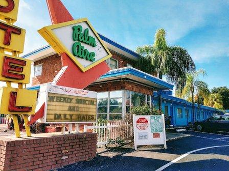 Palm Aire Motel